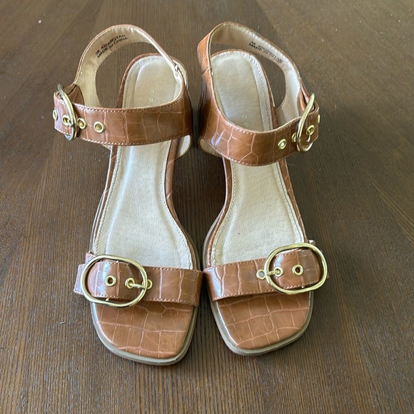 Topshop brown crocodile heels size 8 - Picture 1 of 4